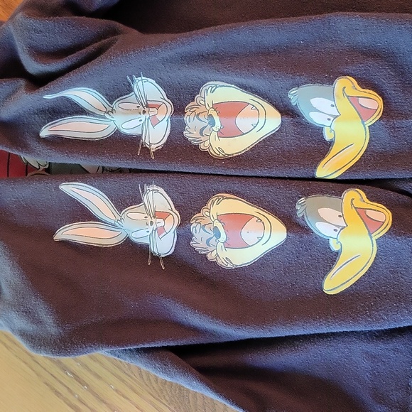 Looney Tunes grey long sleeved tee shirt - Picture 5 of 5